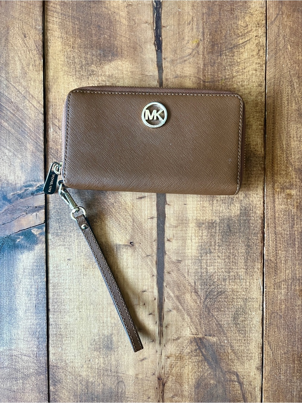 Michael Kors Fulton MG Leather Phone Case Wallet